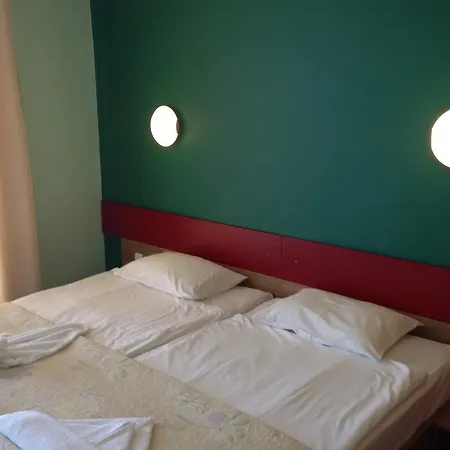 Kiparisite Sluneční pobřeží