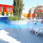 Kiparisite Hotell