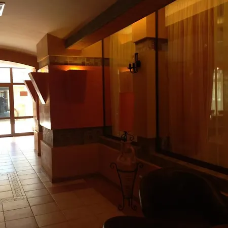 Kiparisite Szálloda 4*