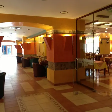 Kiparisite Szálloda Napospart